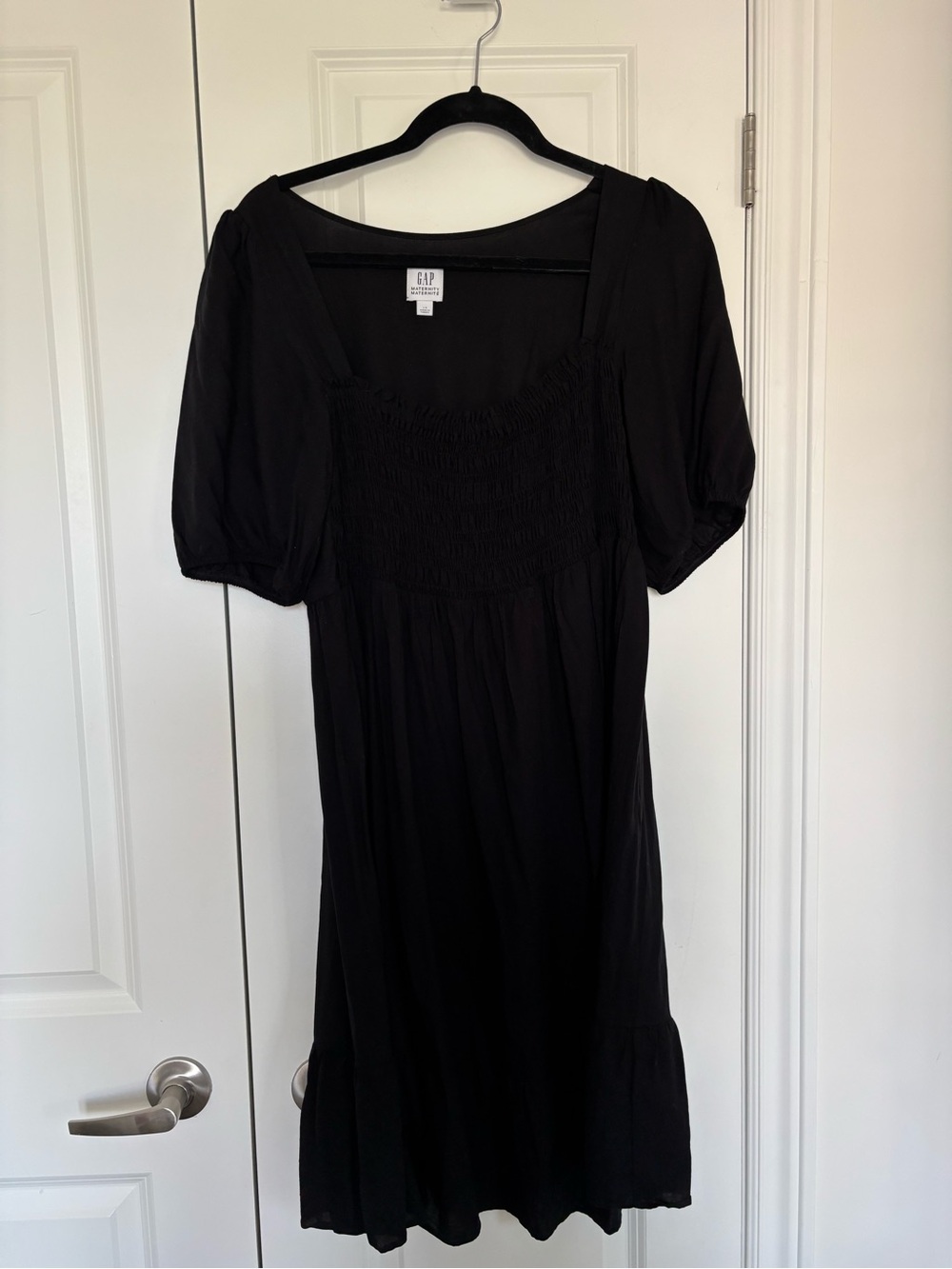 Gap maternity dress